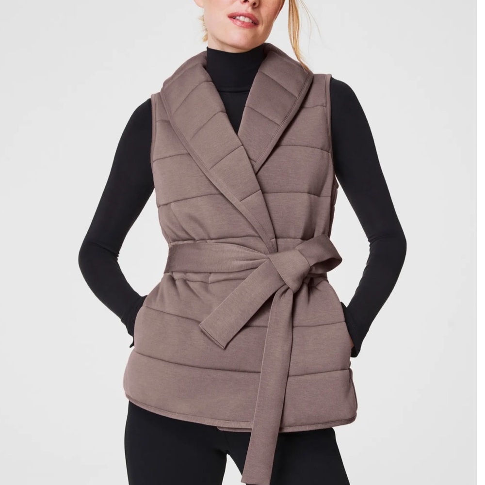Spanx Puffessential Vest in Smoke! Size XL  NWT